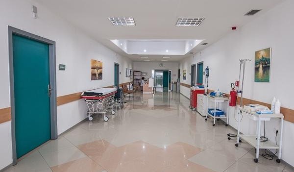 Pandemia rriti kostot spitalore per pacient: 50- 90 per qind me e larte ne 2020
